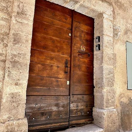 Chez Romeo & Sandro Pézenas Exterior foto